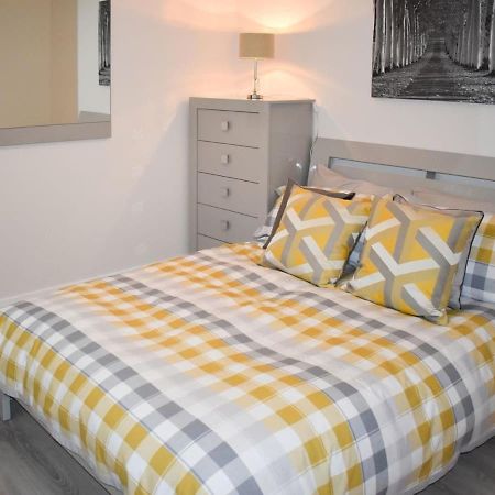 Rose Cottage Captivating 1-Bed Cottage In Bangor Exterior foto