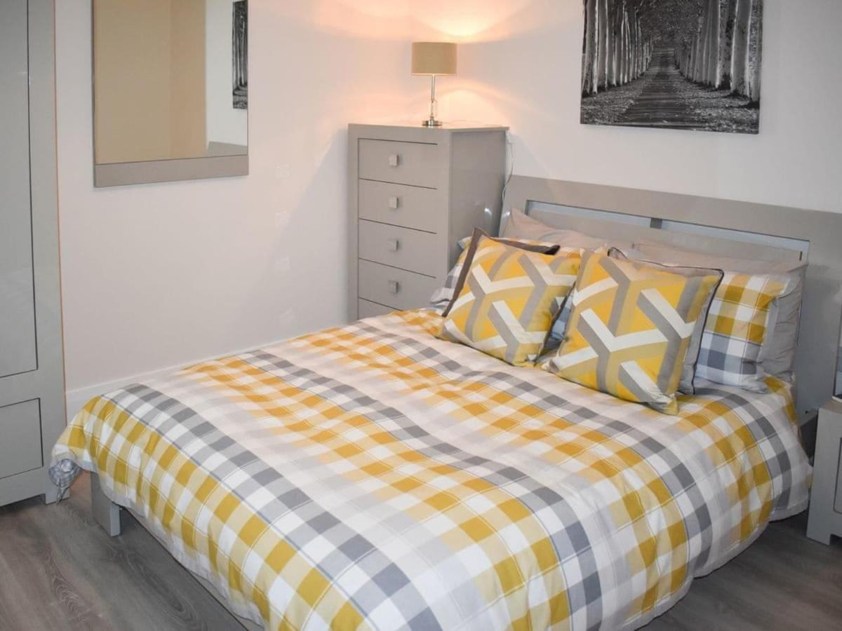 Rose Cottage Captivating 1-Bed Cottage In Bangor Exterior foto